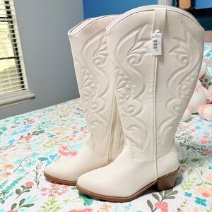 TORRID Western Knee Boot White US Size 10WW